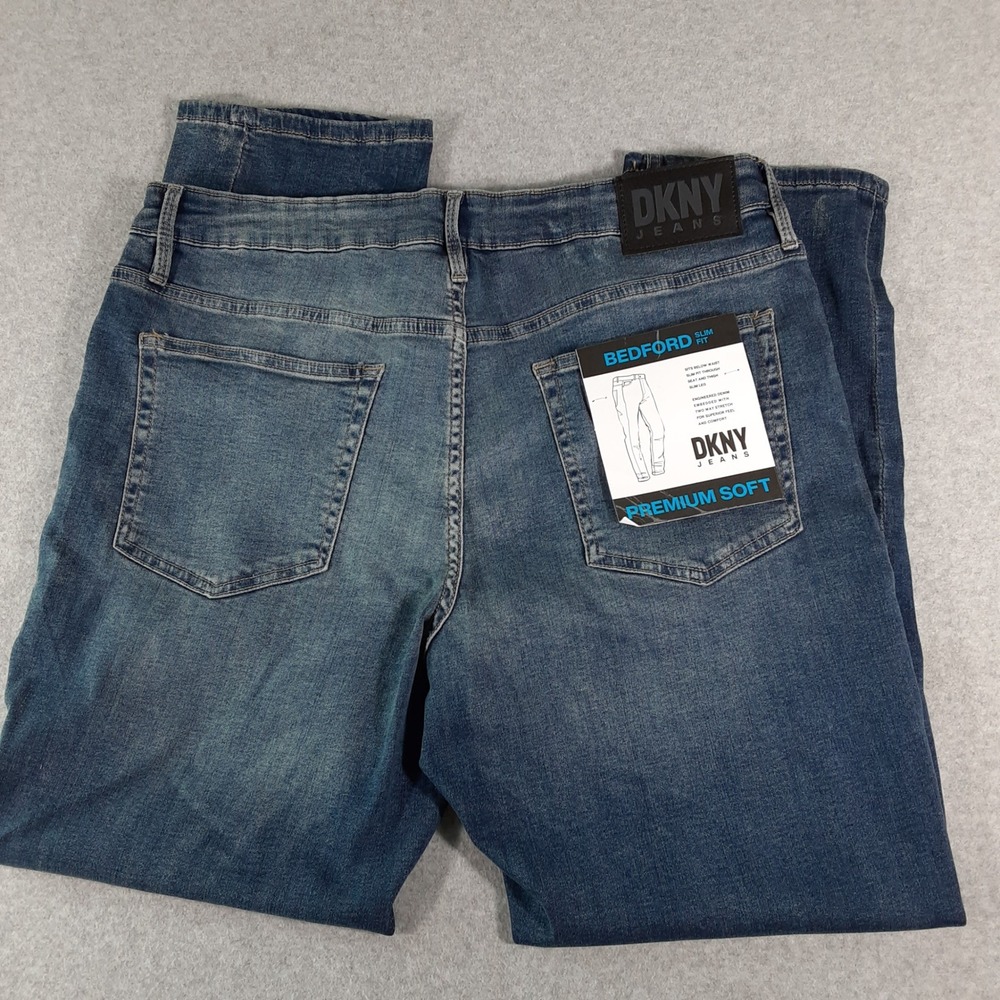 DKNY Jeans Mens Bedford Slim Fit Medium Wash Stretch Denim Blue 36x29